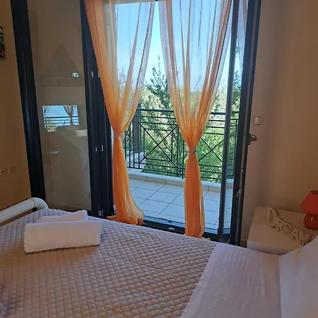 αγναντιο μεζονέτα 110 τ.μ. 別荘